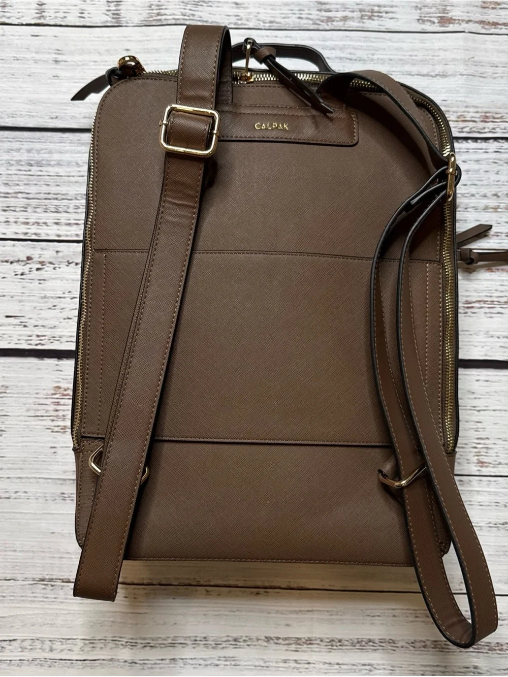 NWOT CALPAK Kaya 15” Laptop Backpack Mocha